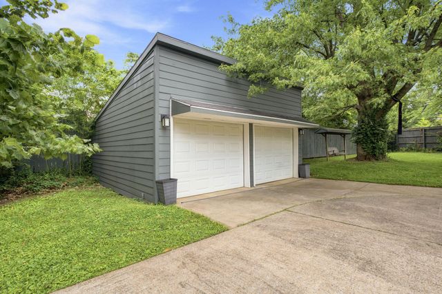 310 Idle Hour Drive, Lexington, KY 40502
