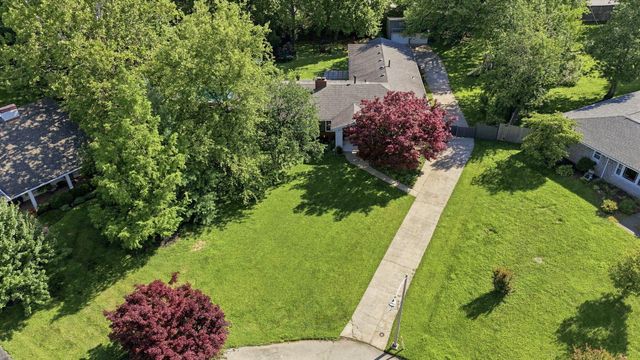 310 Idle Hour Drive, Lexington, KY 40502