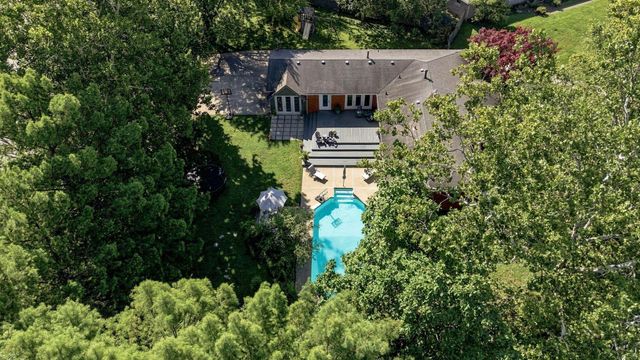 310 Idle Hour Drive, Lexington, KY 40502