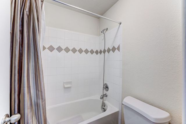 5807 Story Book Trail, Missouri City, TX 77459