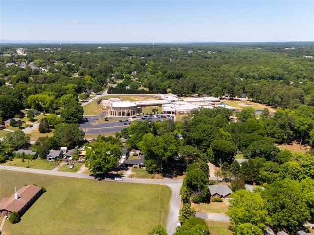 101 Woodbridge Circle, Anderson, SC 29621