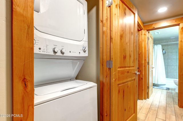 5501 N Lillehammer Lane Apt 4206, Park City, UT 84098