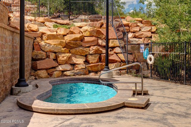 5501 N Lillehammer Lane Apt 4206, Park City, UT 84098