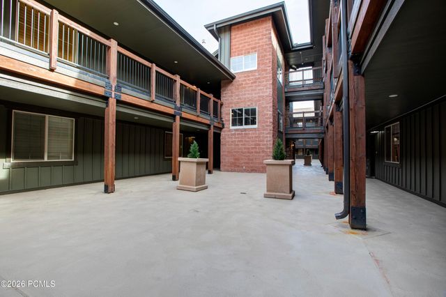 5501 N Lillehammer Lane Apt 4206, Park City, UT 84098