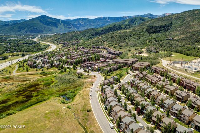 5501 N Lillehammer Lane Apt 4206, Park City, UT 84098