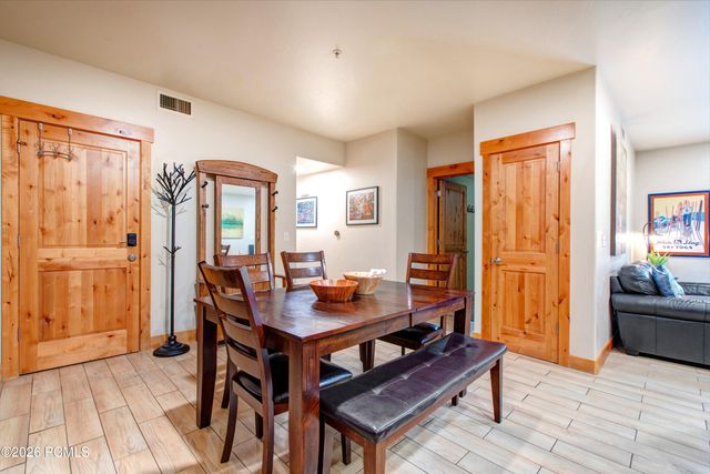 5501 N Lillehammer Lane Apt 4206, Park City, UT 84098