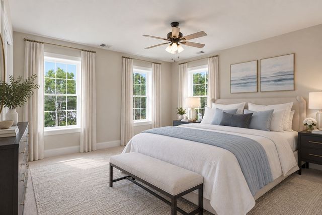 10 Citation Dr, Plymouth, MA 02360