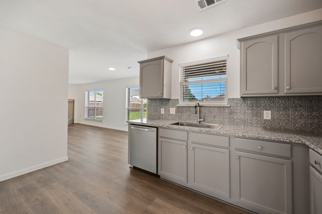 1541 Fairfield Drive, Forney, TX 75126