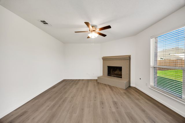 1541 Fairfield Drive, Forney, TX 75126