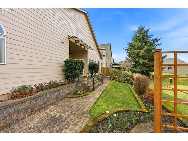 17808 Ne 38TH Way, Vancouver, WA 98682