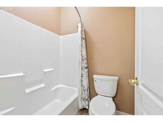 17808 Ne 38TH Way, Vancouver, WA 98682