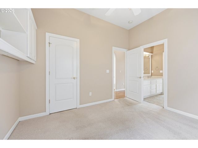 17808 Ne 38TH Way, Vancouver, WA 98682