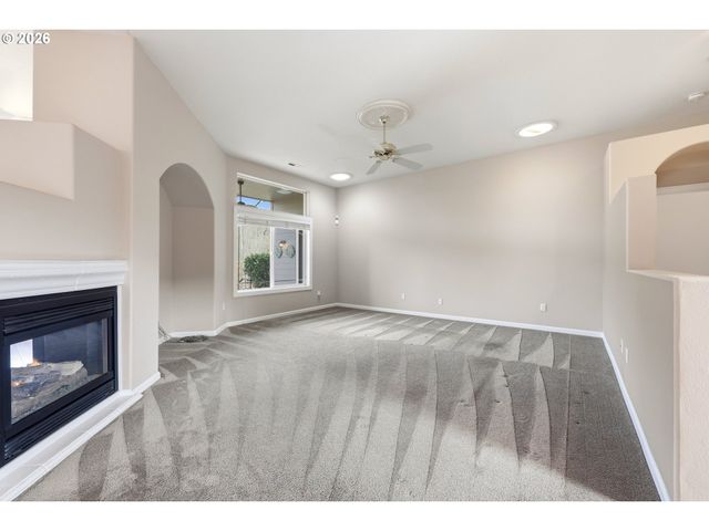 17808 Ne 38TH Way, Vancouver, WA 98682