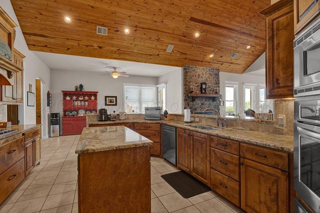 7701 Canyon Bend Road, Amarillo, TX 79118