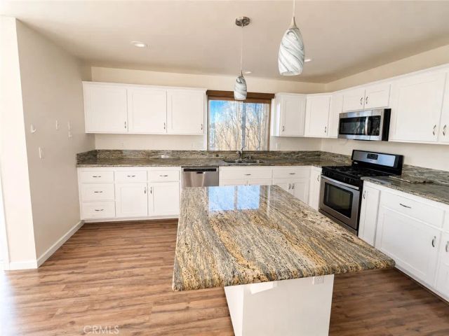 30881 Pawnee, Lucerne Valley, CA 92356