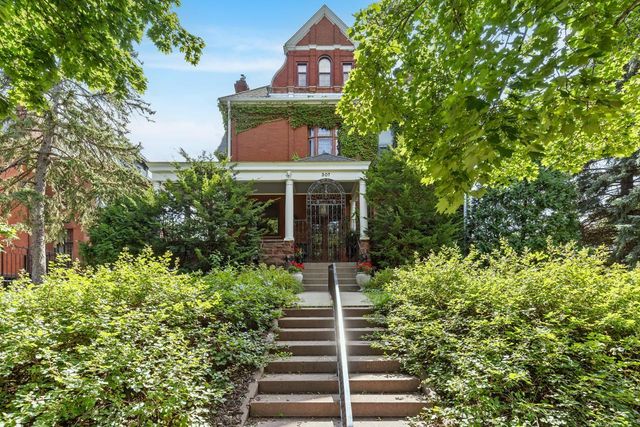 307 Ridgewood Avenue 4, Minneapolis, MN 55403