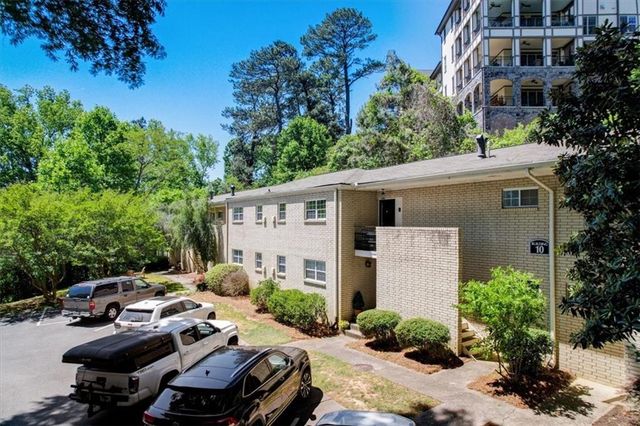 311 Peachtree Hills NE Avenue 10C, Atlanta, GA 30305