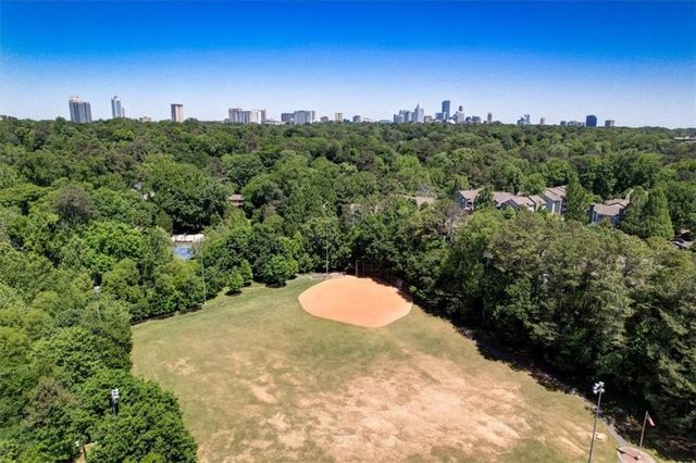 311 Peachtree Hills NE Avenue 10C, Atlanta, GA 30305