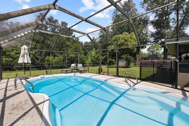 7231 WOODBROOK DRIVE, Tampa, FL 33625