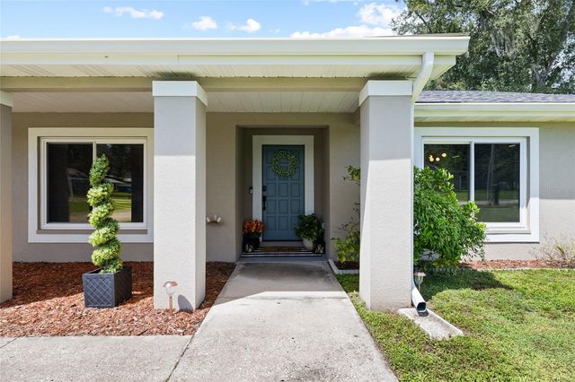 7231 WOODBROOK DRIVE, Tampa, FL 33625