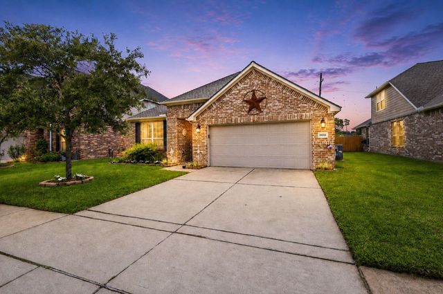 24522 Emerald Pool Falls Drive, Tomball, TX 77375