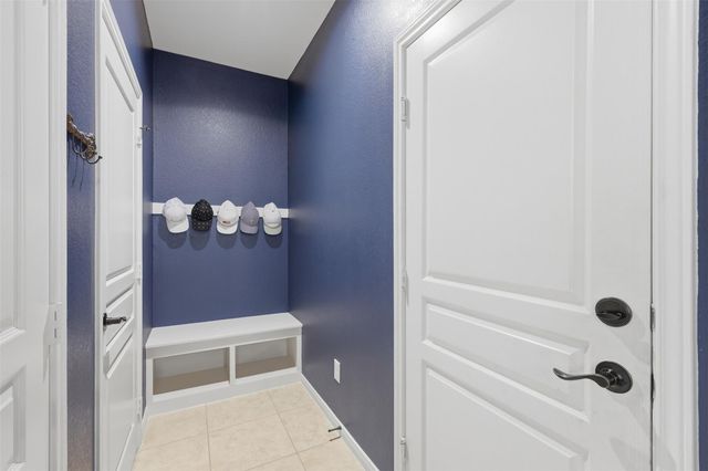 24522 Emerald Pool Falls Drive, Tomball, TX 77375