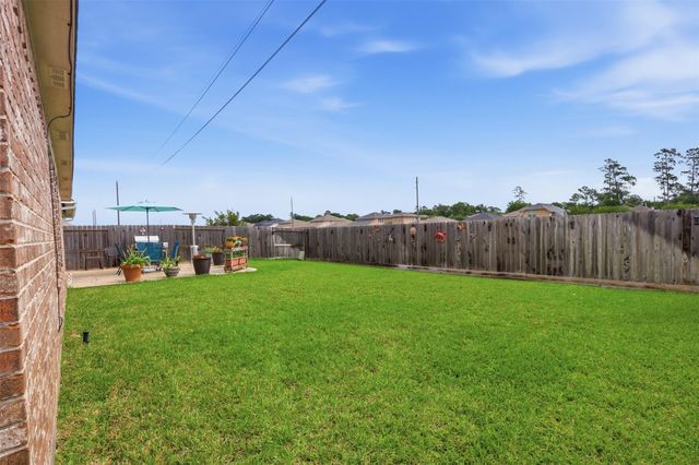 24522 Emerald Pool Falls Drive, Tomball, TX 77375