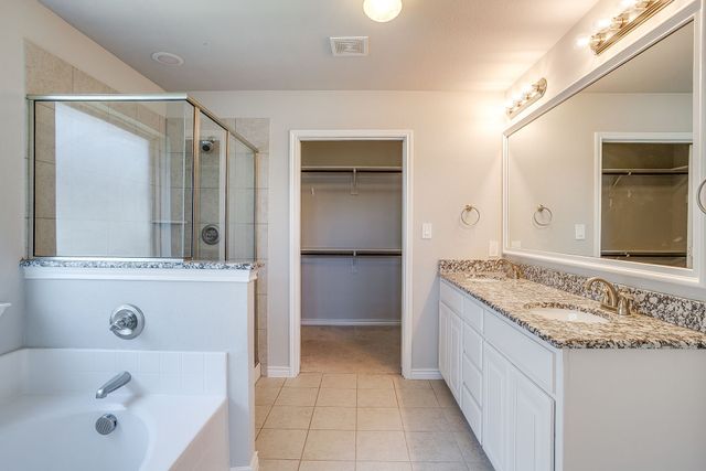 213 Marina Drive, Azle, TX 76020