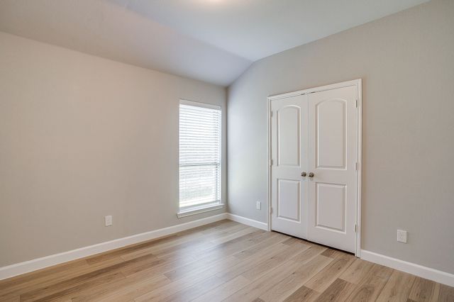 213 Marina Drive, Azle, TX 76020
