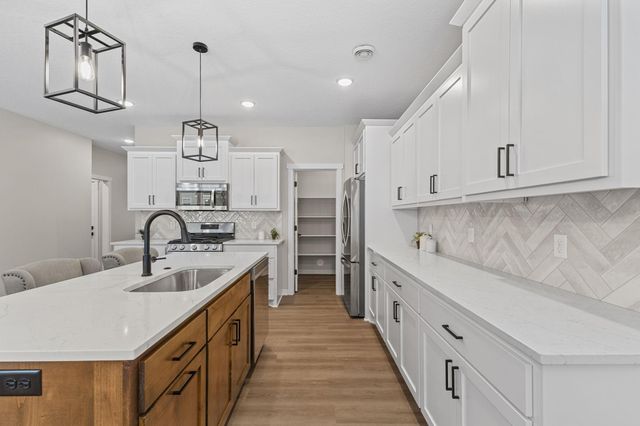 13810 102nd Court N, Maple Grove, MN 55369