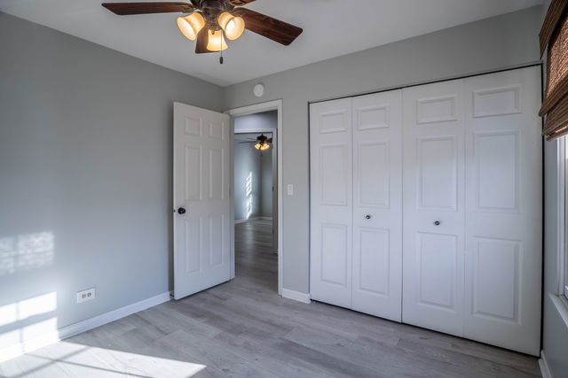 1575 Stockton Lane, Crystal Lake, IL 60014