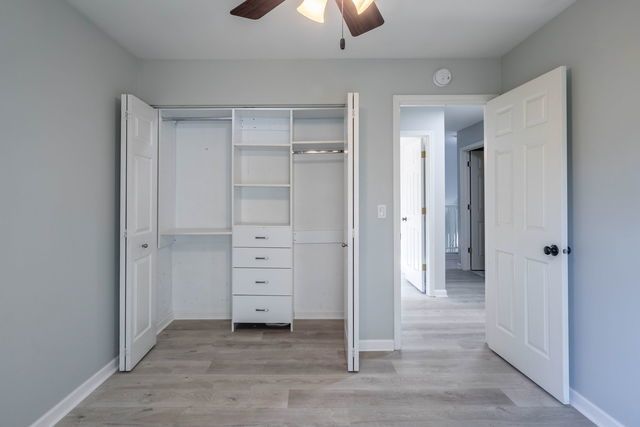 1575 Stockton Lane, Crystal Lake, IL 60014