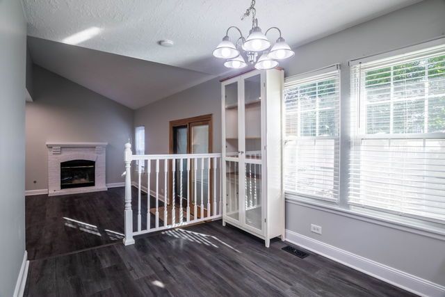 1575 Stockton Lane, Crystal Lake, IL 60014