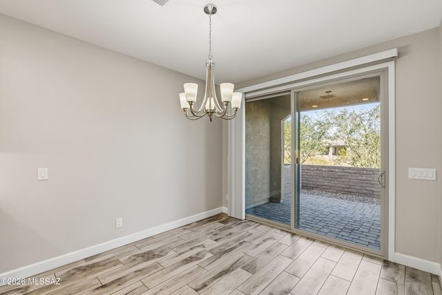 1387 E Basalt Drive, Green Valley, AZ 85614