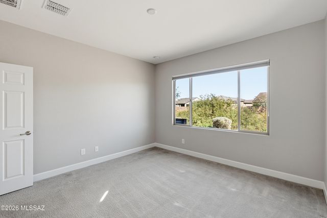 1387 E Basalt Drive, Green Valley, AZ 85614