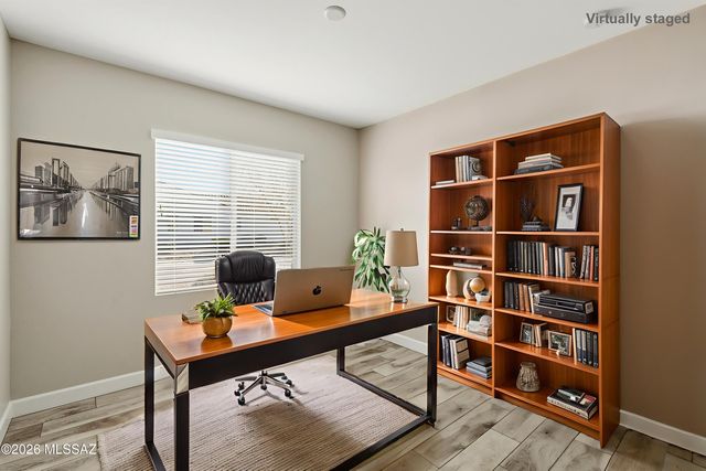 1387 E Basalt Drive, Green Valley, AZ 85614