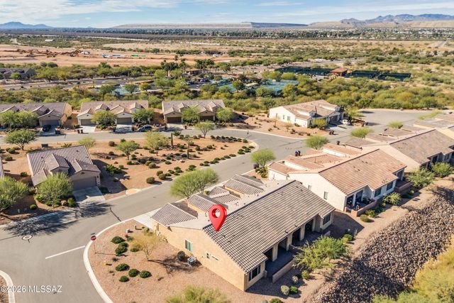 1387 E Basalt Drive, Green Valley, AZ 85614