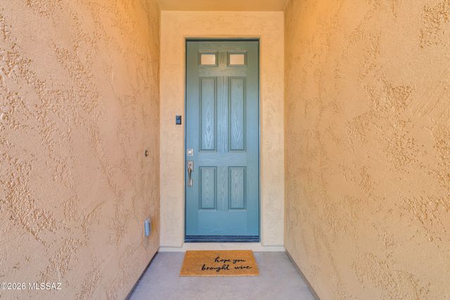 1387 E Basalt Drive, Green Valley, AZ 85614