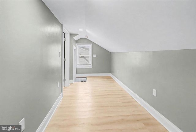 200 PINEWOOD RD, Dundalk, MD 21222