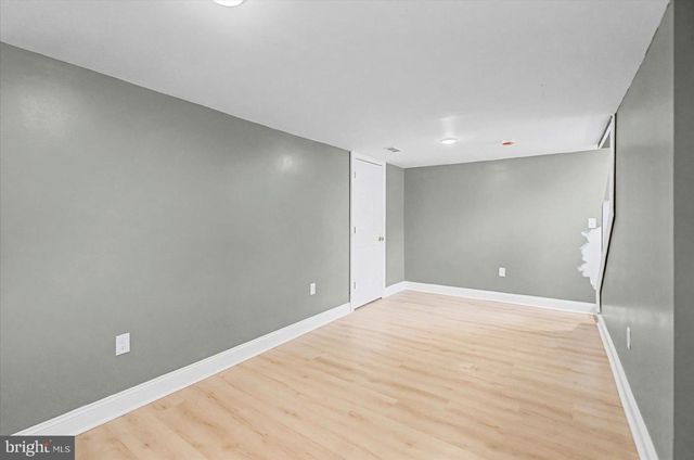 200 PINEWOOD RD, Dundalk, MD 21222