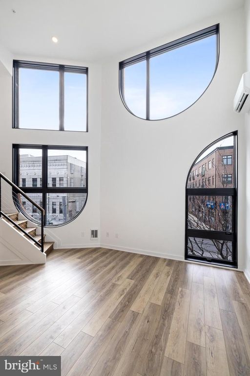 17 GIRARD AVE W #1, PHILADELPHIA, PA 19123 — photo 4