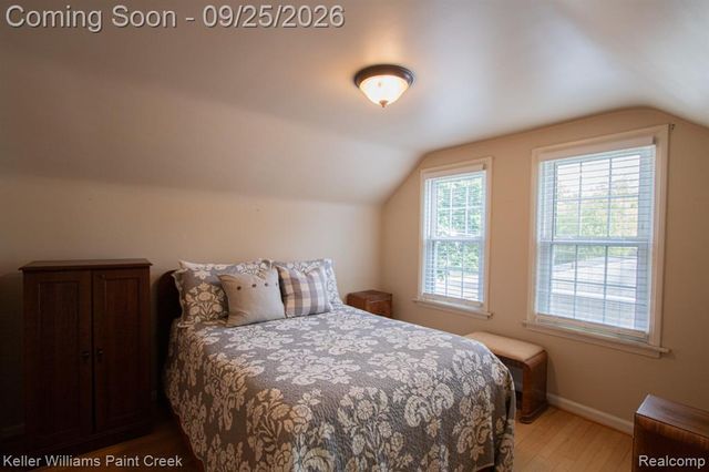 218 Riverside Drive, Mount Clemens, MI 48043