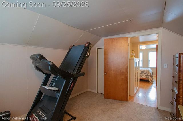 218 Riverside Drive, Mount Clemens, MI 48043