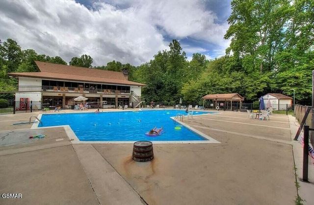 4229 E Parkway Lot 233, Gatlinburg, TN 37738