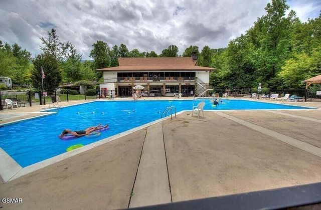 4229 E Parkway Lot 233, Gatlinburg, TN 37738