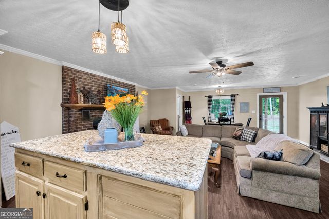 3030 Smith McGee Road, Iva, SC 29655
