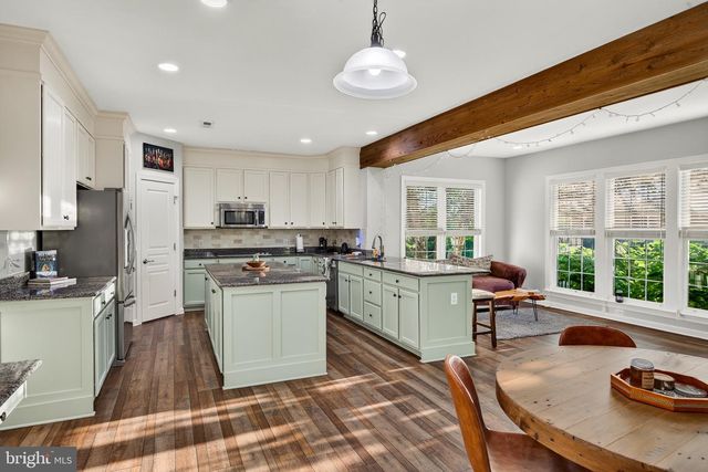 122 BOLERO DRIVE, Downingtown, PA 19335