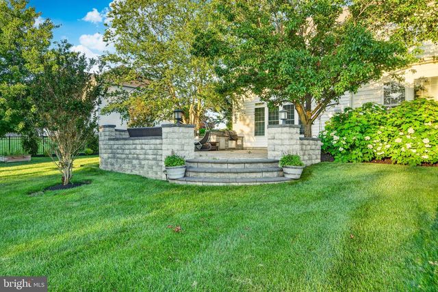 122 BOLERO DRIVE, Downingtown, PA 19335