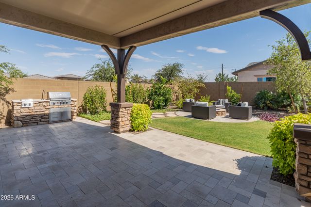21153 E STARFLOWER Drive, Queen Creek, AZ 85142