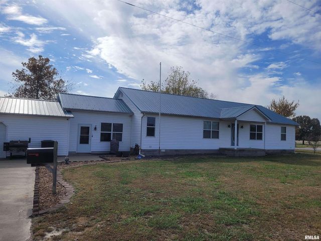 103 E Highline Road, Woodlawn, IL 62898